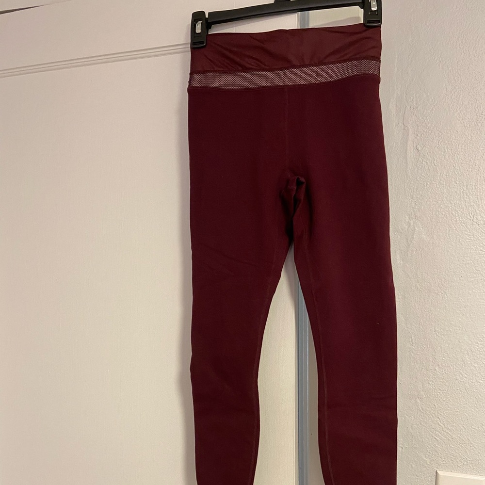 XS Fabletics leggings! Only worn once